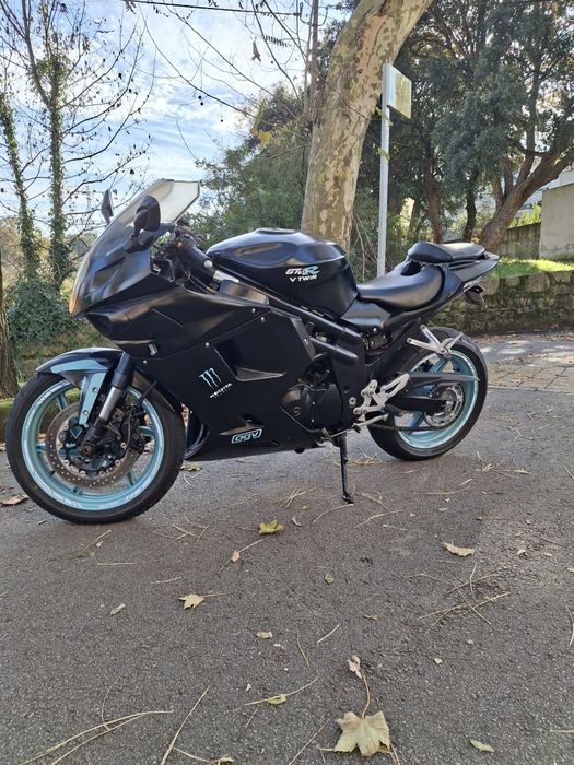 Vendo ou troco por carro ou moto