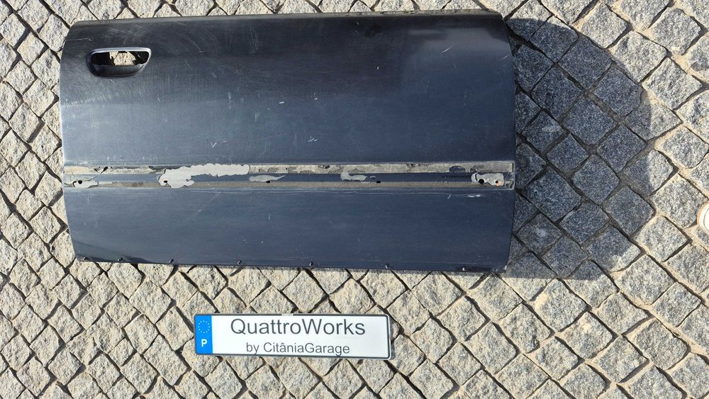 AUDI A4 B5(8D) - Porta NUA Frente Direita Facelift 1999 até 2001-PRETA