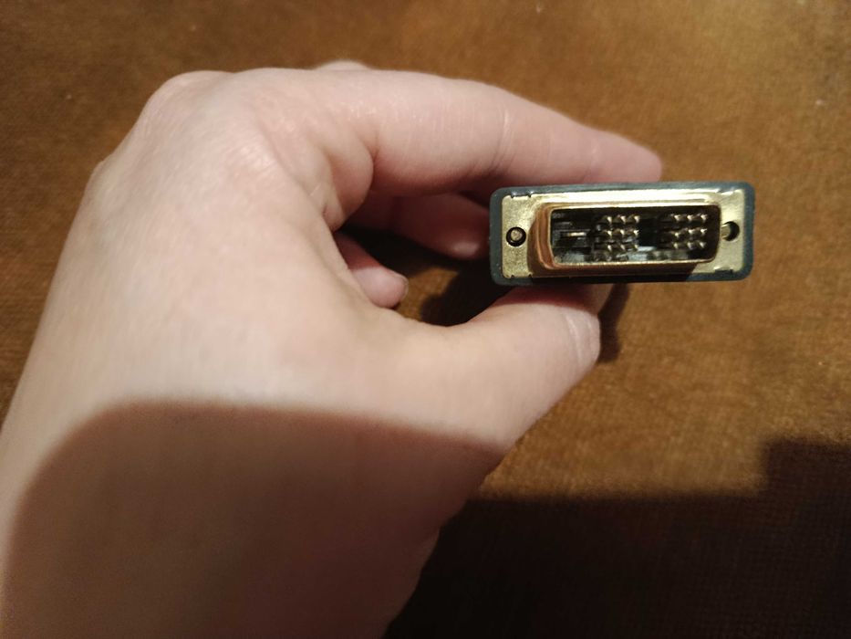 adapter HDMI-DVI-D