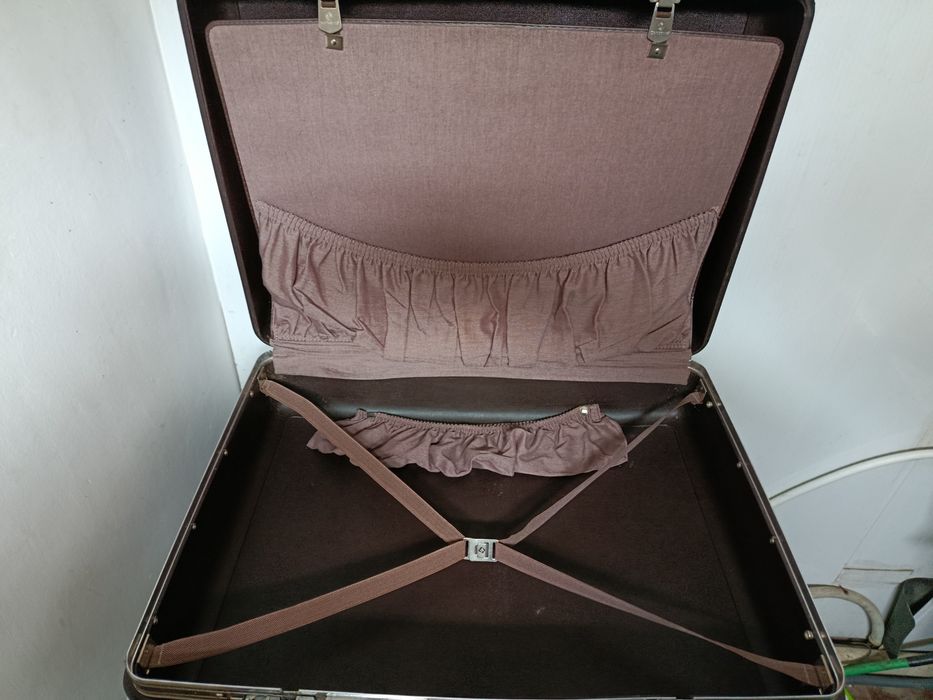 Валіза Samsonite.