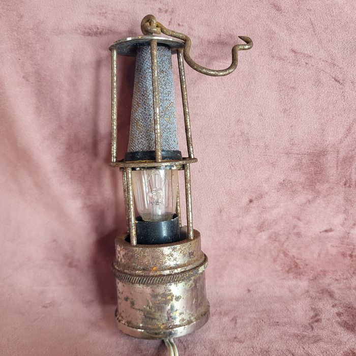 Stara lampa Górnicza mała elektryczna ⁴⁹