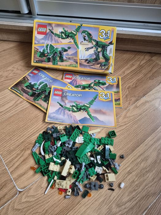 Конструктор LEGO Creator 3 in 1 Могутні динозаври (31058)