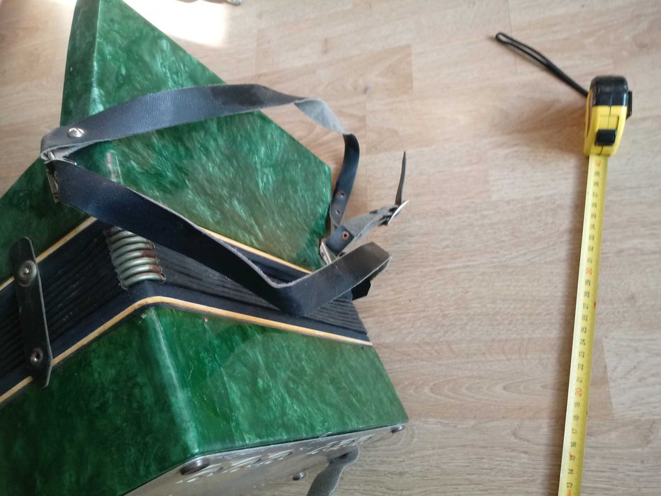 Zabytkowa Harmoszka Akordeon ?  Prl