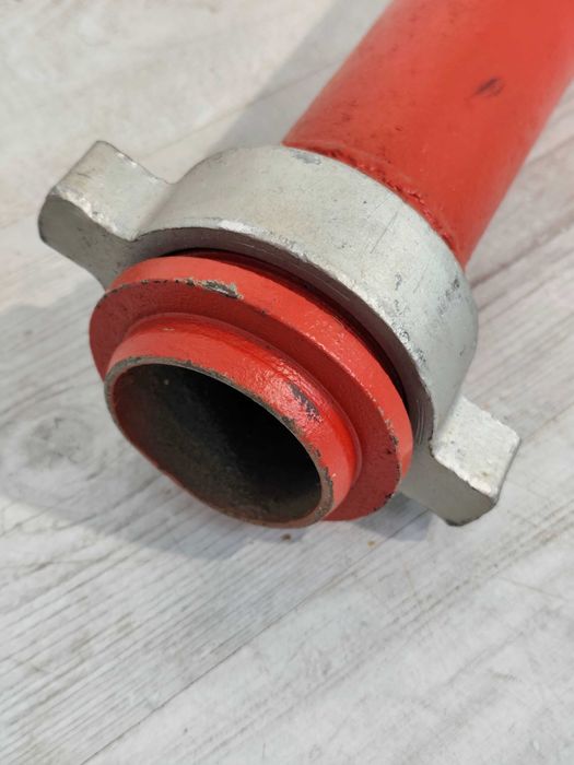 Stojak Hydrantowy Podwójny 2x75 – Armatura Pożarnicza