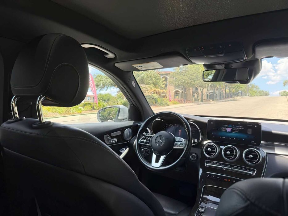 Mercedes-Benz GLC 300 4MATIC      2020