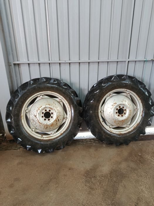 Trator Massey Ferguson 135