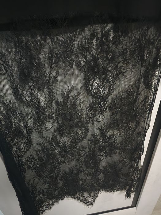 Продам красивые платья размера L ,48