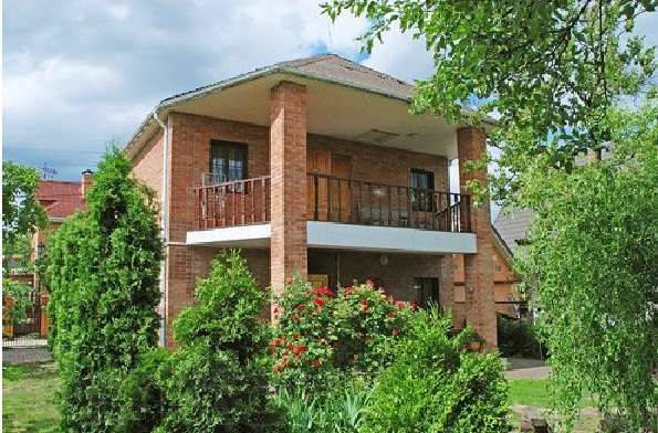 Посуточная аренда дома 250 кв. Метро Левобережная. НОВЫЙ ГОД-СВОБОДНО