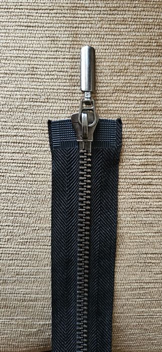 Zamek błyskawiczny metalowy dwusuwakowy 85 cm