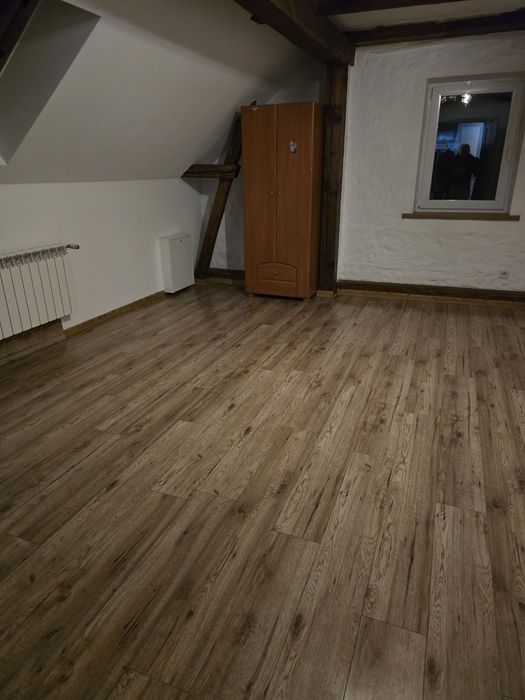 Mieszkanie 1/3 Domu  kąty.Wr/Wszemiłowice