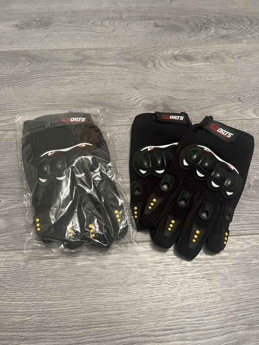 Мото рукавиці чорного кольору