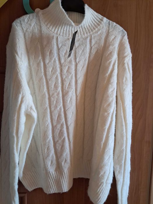 Esmara - nowy biały sweter damski L (44/46).