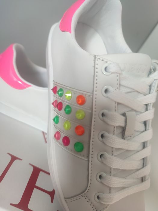 Nowe oryginalne sneakersy Guess rozm. 38