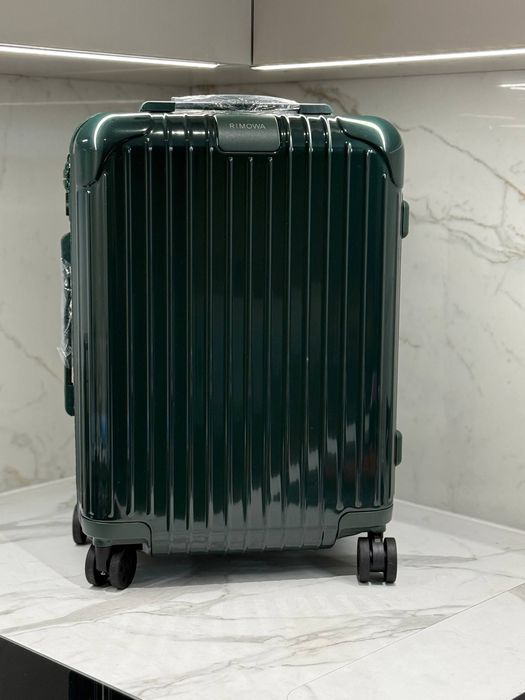 Валіза Rimowa essential green /ручна поклажа /чеиодан ручная кладь