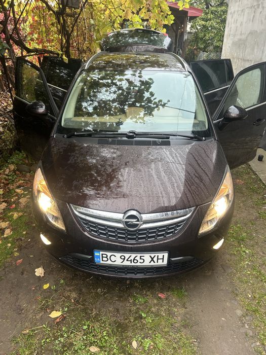 Opel Zafira Tourer