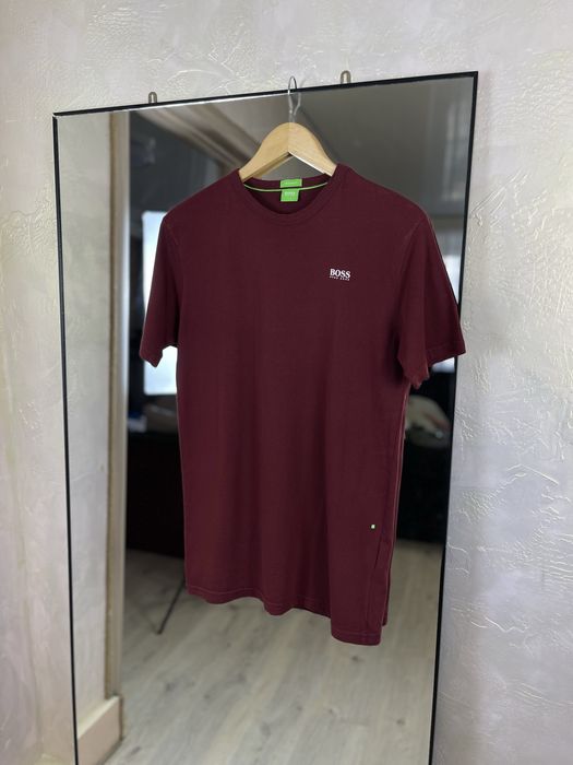 Футболка Hugo Boss: преміум бавовна, стильний дизайн