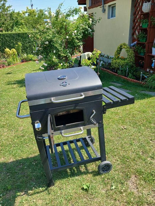 Sprzedam grill ogrodowy  węglowy