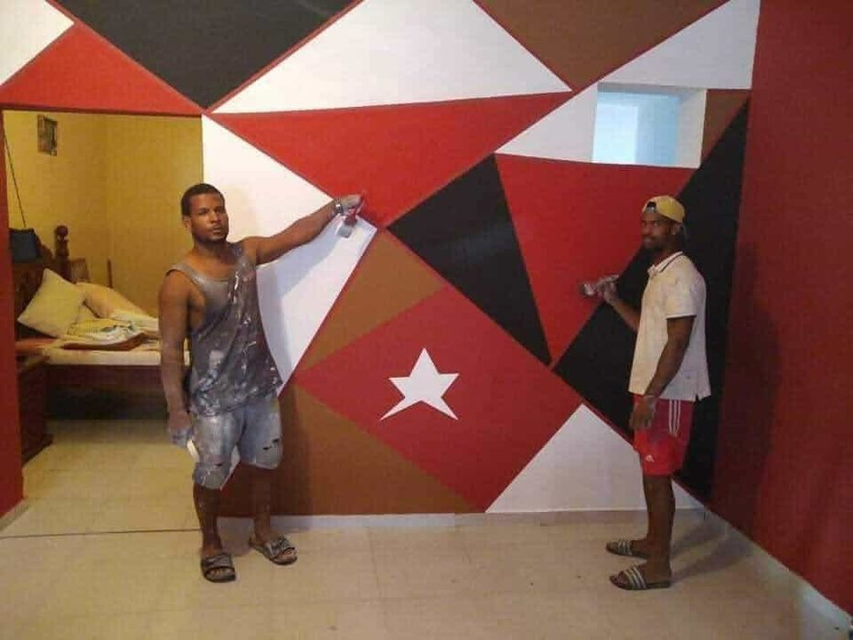 Trabalho pintura e reboque