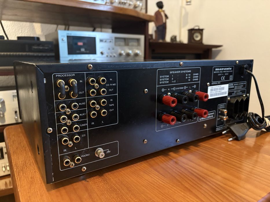 Amplificador Marantz PM7200