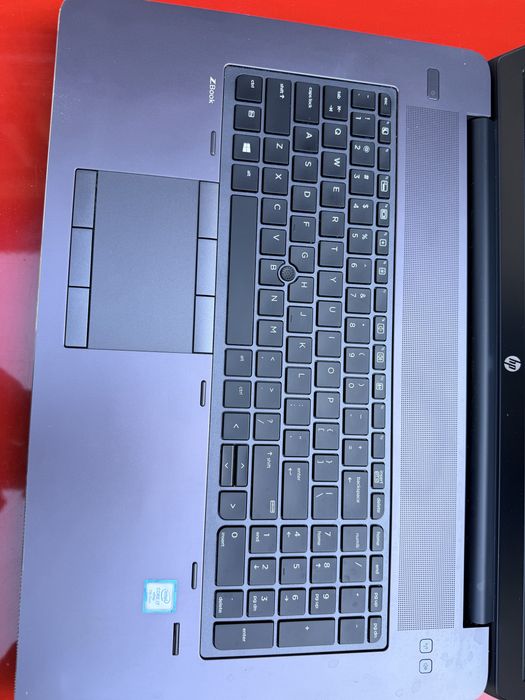 Ноутбук HP ZBook 17 G4  Екран 17.3” / i7-7820HQ / 16GB / SSD 512GB / Quadro P3000 6GB робоча станція