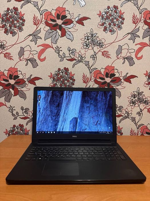 Ноутбук Dell Inspirion 15 4gb ОЗУ