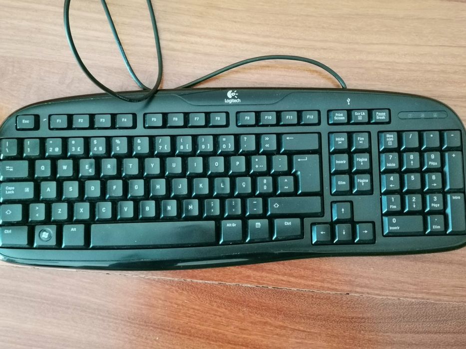 Logitech Classic Keyboard 200