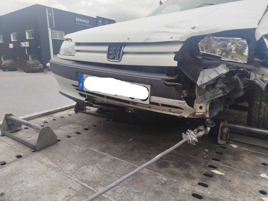 Para peças Peugeot 306 1.8D ano 1996