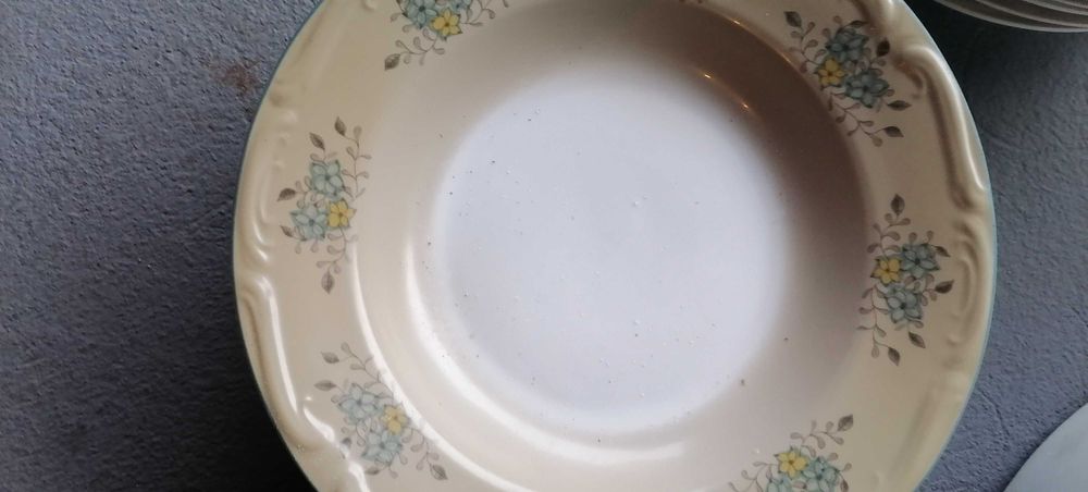 Zestaw talerzy 6szt - porcelana Bogucice