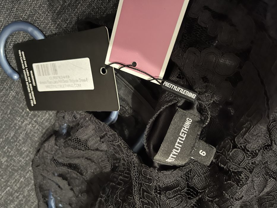 Сукня Prettylittlething нова