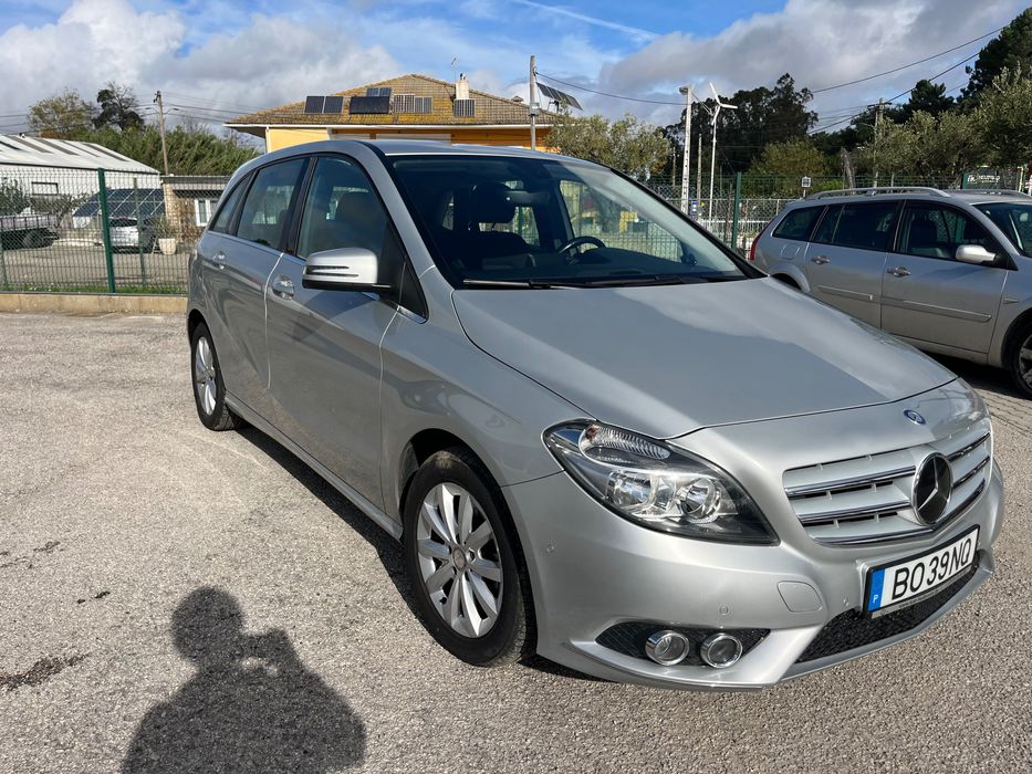 Vendo Mercedes calasse B180 automático