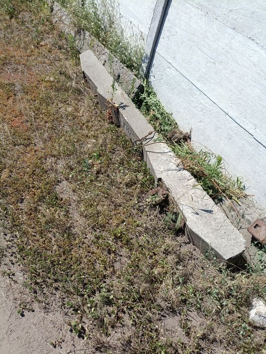 Шпали залізобетонні