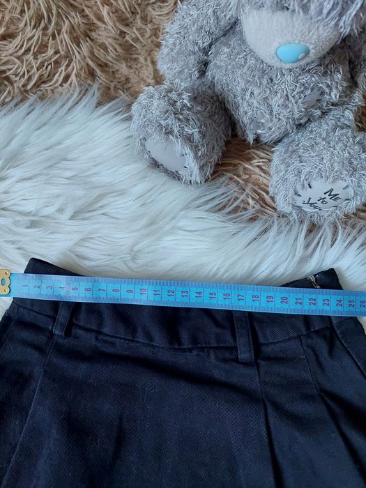 Дитяча чорна спідниця Zara. 122р