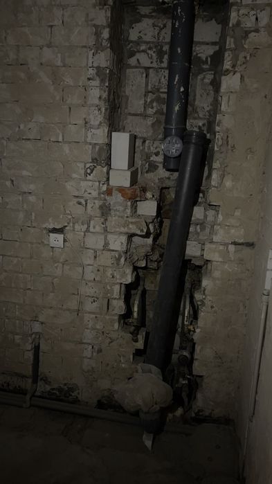 Продам 3-х кімнатну квартиру ринок Нива