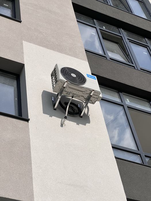 Монтаж кондиціонерів Встановлення кондиціонерів Продаж