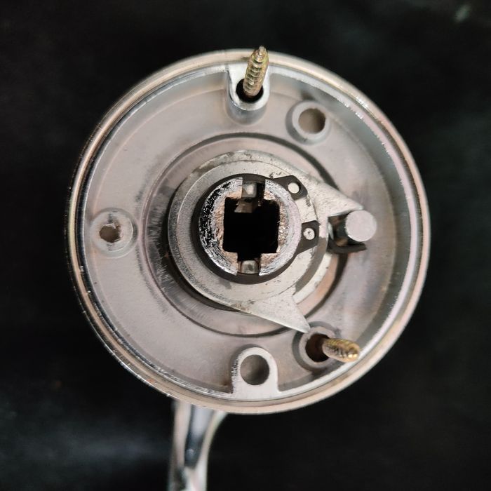 Ручка дверная на розетке Siba