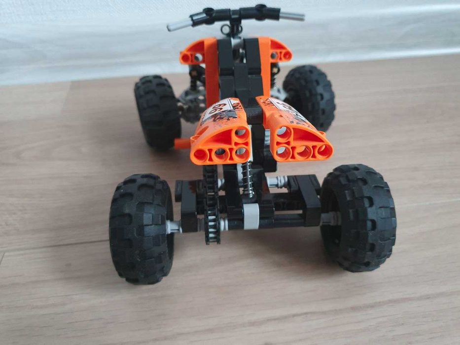 Lego Technic 9392 Квадроцикл / Quad Bike: 1 400 грн