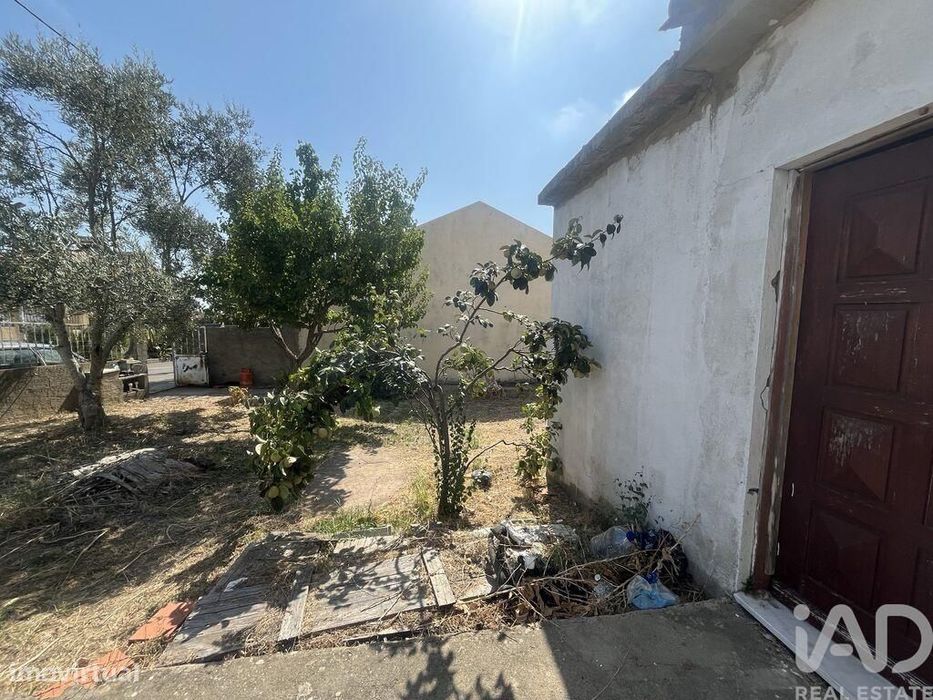 Casa / Villa T2 em São Domingos de Rana de 71,5 m2