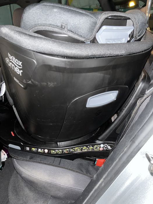 Cadeira auto Britax Dualfix M i-size Isofix
