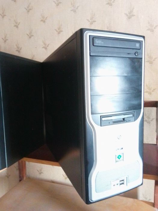 Системний блок AMD Phenom 2x4 965 3,4Ghz+Системний блок AMD x2 240+мон
