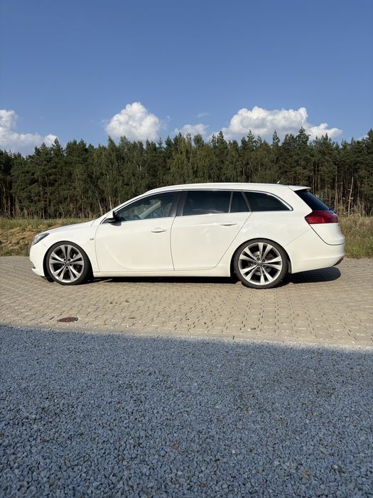 Opel Insignia Sport Tour ZAMIANA