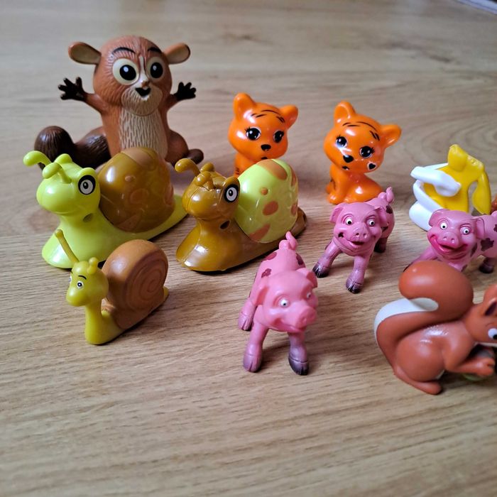 Figurki - zwierzątka mix / zestaw 15 szt.