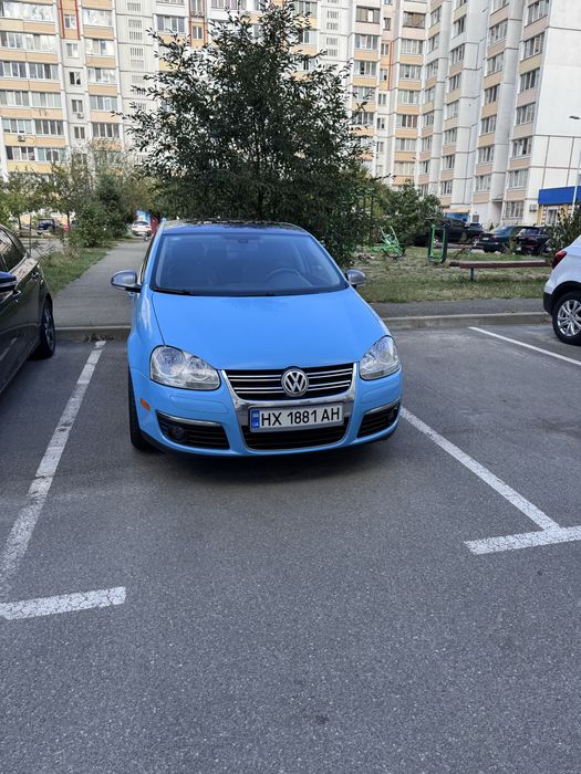 Volkswagen jetta V, продам джетту 5, 2.5, автомат 6 ст, кожа , люк, климат, тюниг, отличное состояние