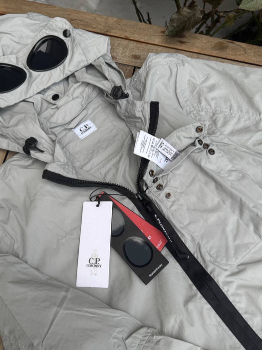 Вітровки водонепроникні (вітрівки) C.P. Company чорна та сіра M, L, XL