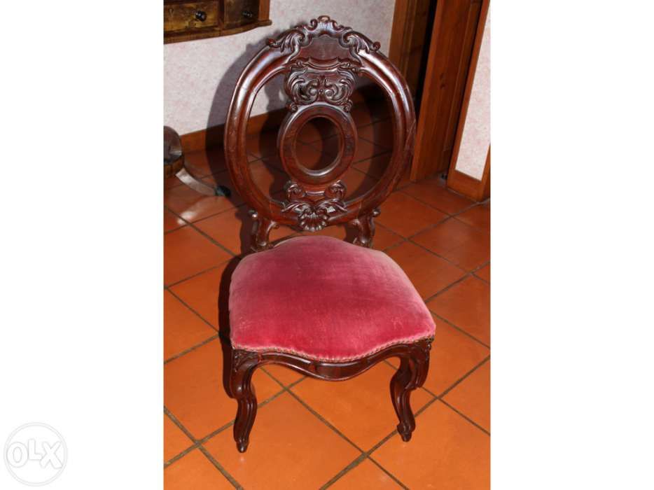 Cadeiras várias para quarto ou escritório