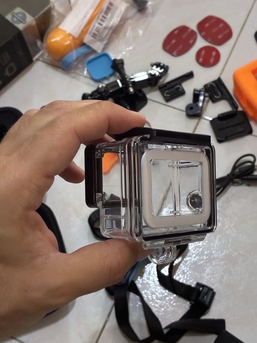 Gopro 7 black - com muitos acessorios