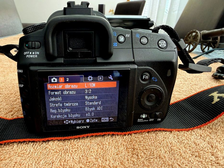 Sony Alpha A300- super lustrzanka.