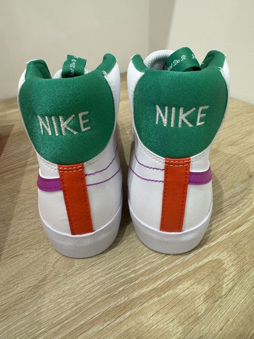 Certyfikat Autentyczności | Nike Blazer Mid 77 SE Dance White Fuchsia