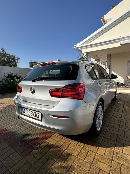 Vendo veículo BMW 116D