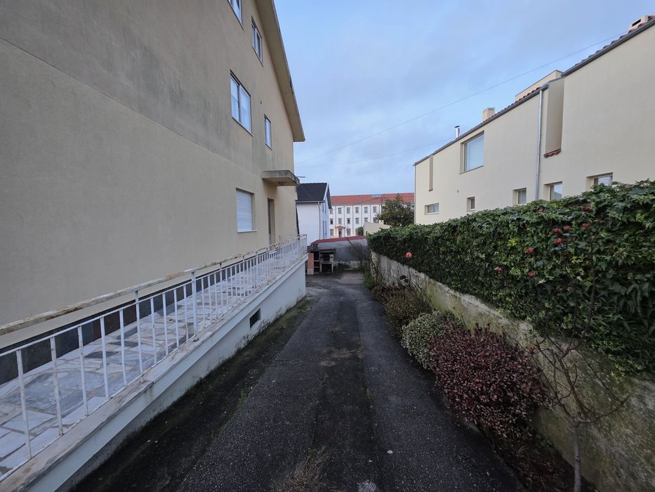 Andar moradia T3 em Fraiao, Braga