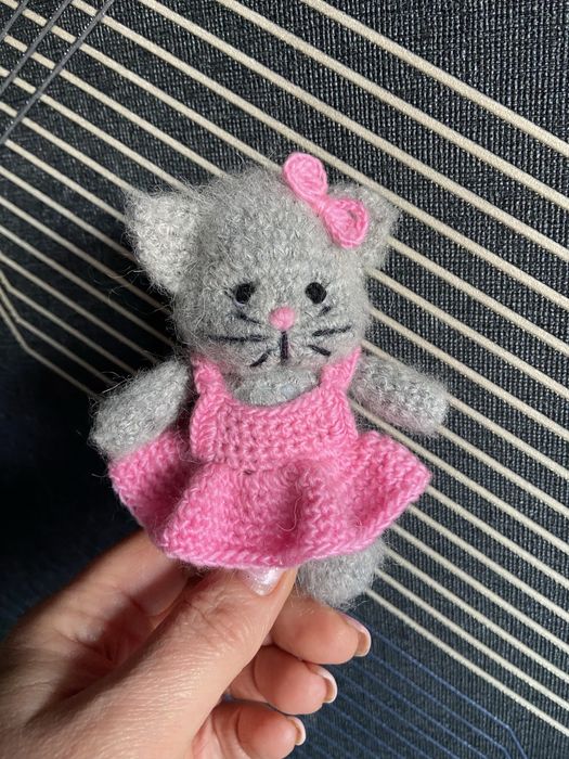 Брелок сиайлик ручная работа